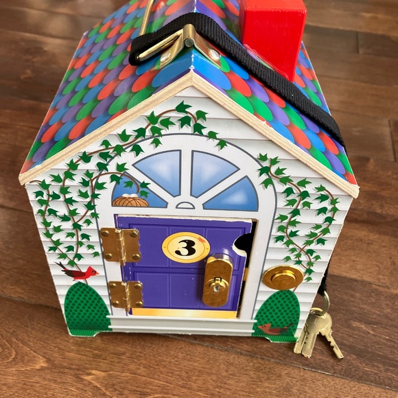 Melissa and Doug key House - Picture 5 of 7